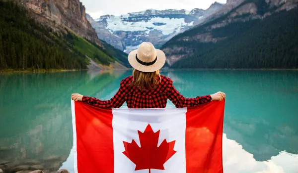 Best Canadian OnlyFans Creators to Check Out